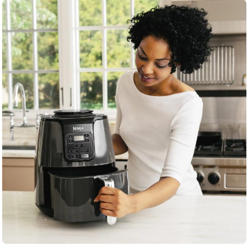 4QT Air Fryer, Black, AF100WM Air Fryer Oven